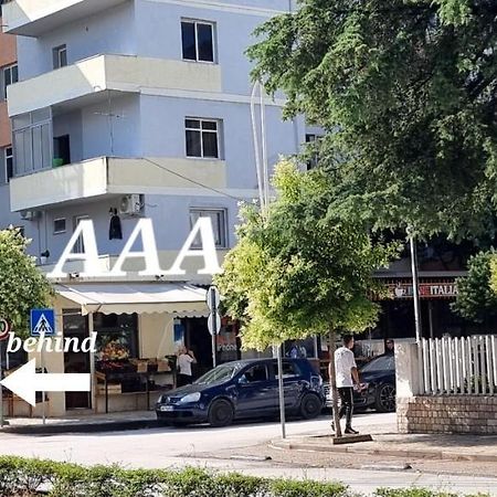 Aaa Apartment Berat Buitenkant foto