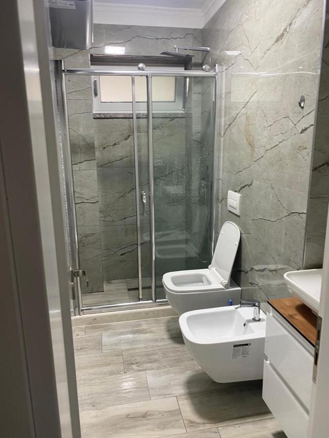 Aaa Apartment Berat Buitenkant foto