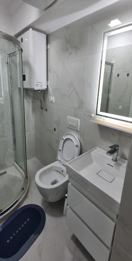 Aaa Apartment Berat Buitenkant foto