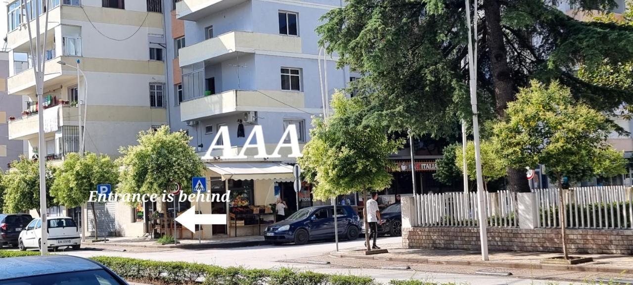 Aaa Apartment Berat Buitenkant foto